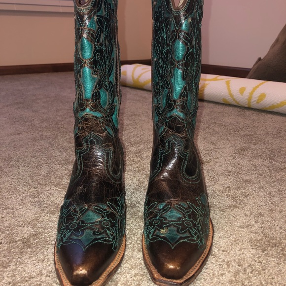 Twisted X women’s boots - Picture 3 of 5